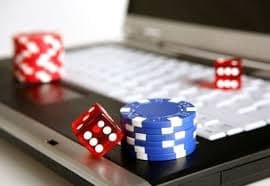 Filipino players enjoying 77jll on smartphones across different regions of the Philippines